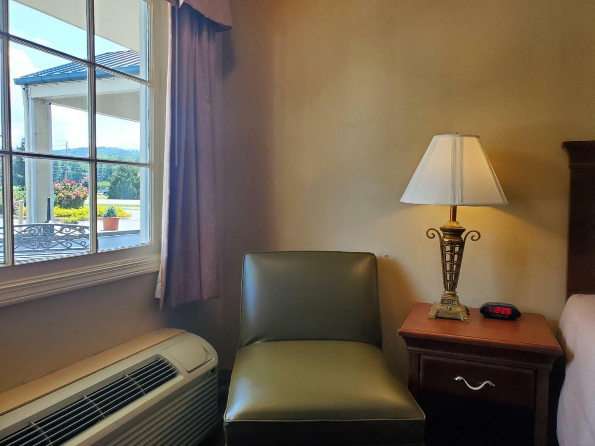 Colonial House Motel Pigeon Forge Kültér fotó