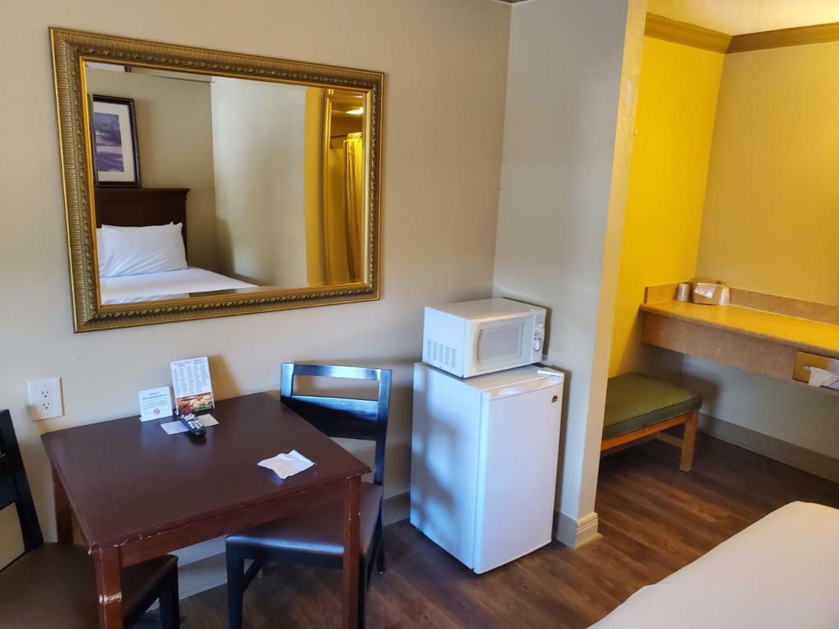 Colonial House Motel Pigeon Forge Kültér fotó